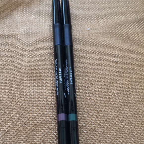 Laura Geller Other - New Laura Geller ink credible gel eyeliner pencils